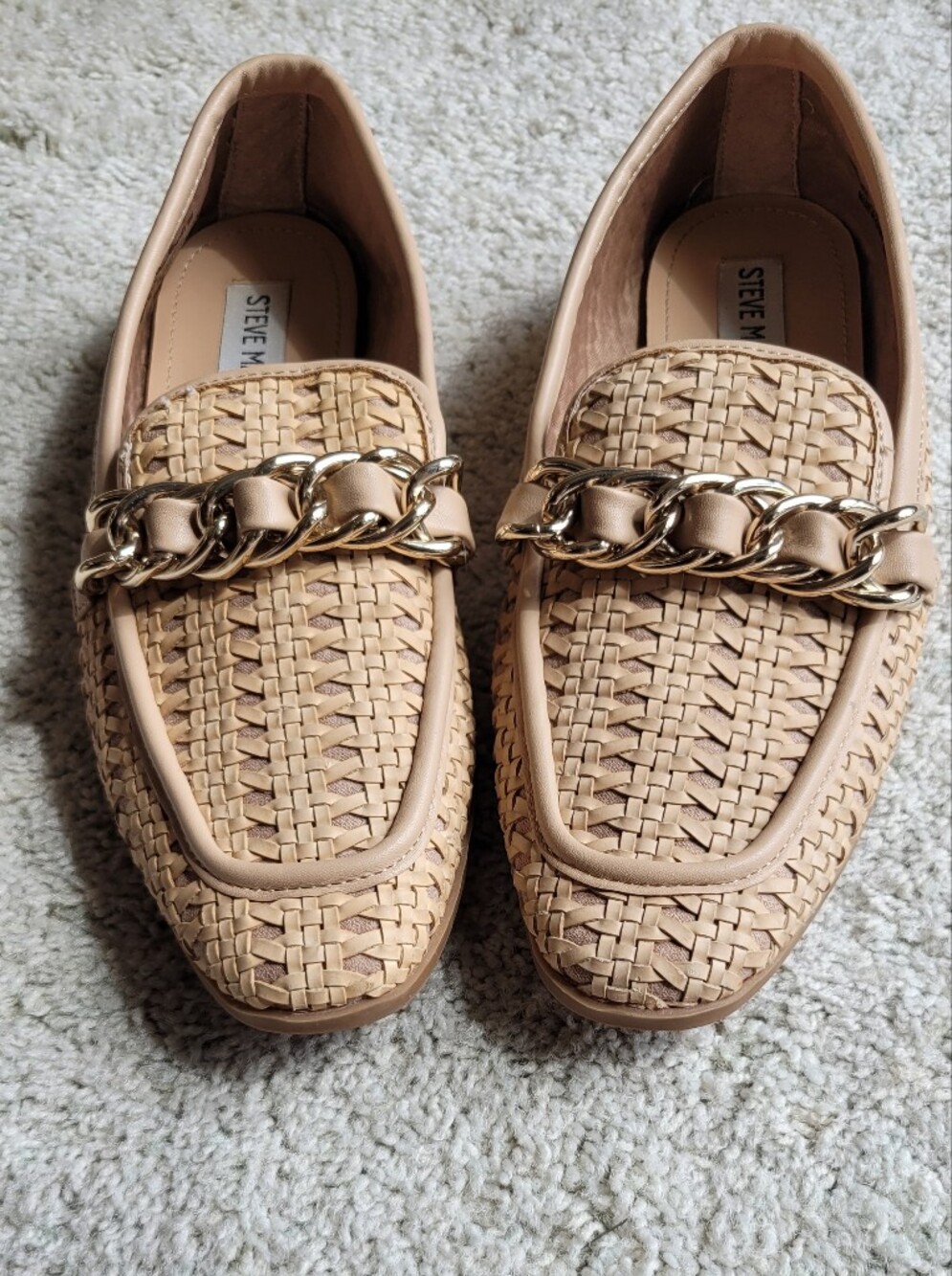 Woven Tan Flats With Gold Chains. Looks Like New, Steve Madden 6